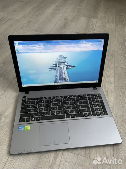 Игровой ноутбук Asus x550c