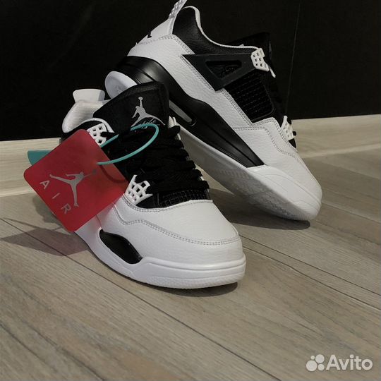 Кроссовки nike air jordan 4