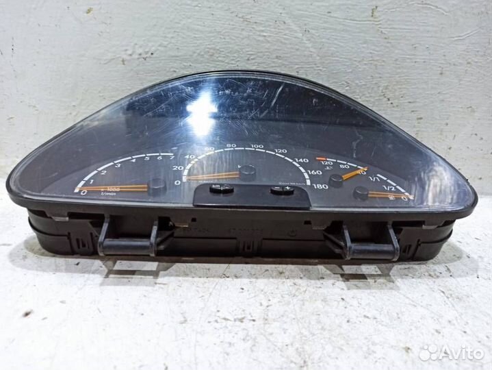 Панель приборов A0004466921