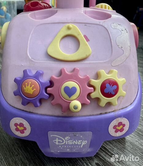 Машинка-каталка толокар с ручкой звук дисней