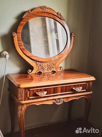 Мебель антиквариат