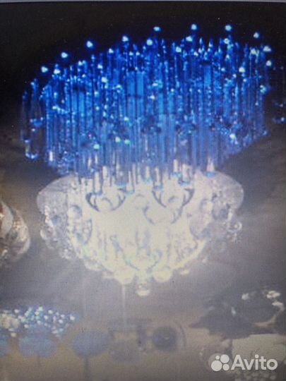 Люстра, светильник потолочный.Новая.Диам.50см