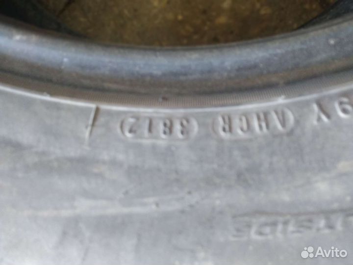 Nexen N8000 235/65 R17 104H