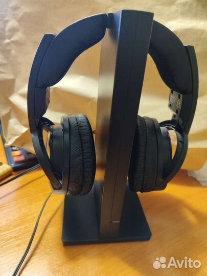 Беспроводные наушники sony