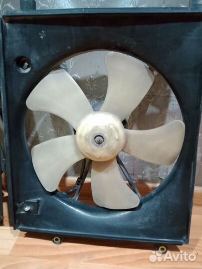 Диффузоры радиатора охлаждения Toyota ipsum