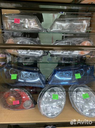 Фонарь правый Шевроле Лачетти седан