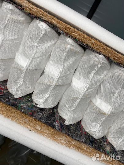 Матрас беспружинный