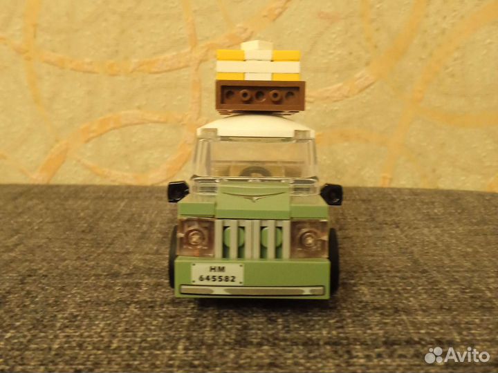 Лего машина