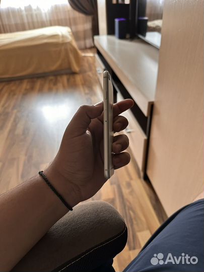 iPhone 6, 64 ГБ