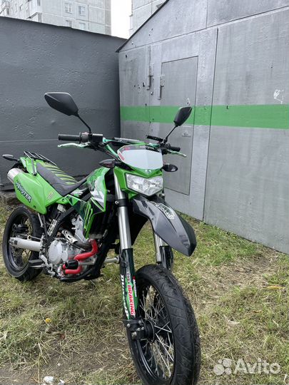 Kawasaki KLX250 d-tracker