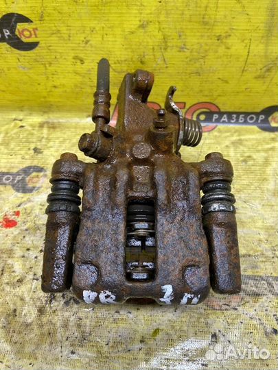 Суппорт задний правый Nissan Primera W11 SR20DE