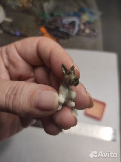 Коллекционные фарфоровые фигурки собак