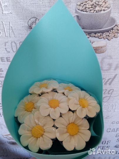 Цветы (ромашки) из бельгийского шоколада