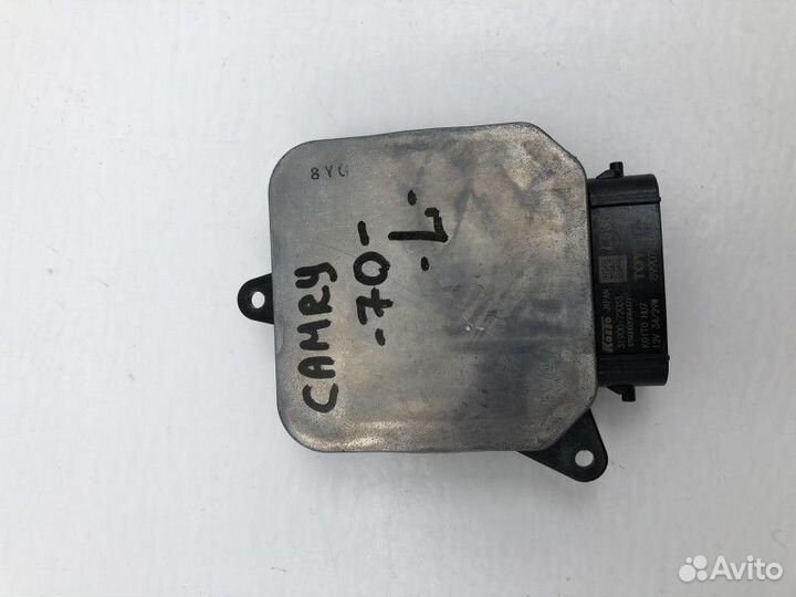 Блок управления светом Toyota Camry V70