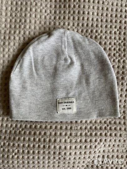 2 шапочки hm 86-92