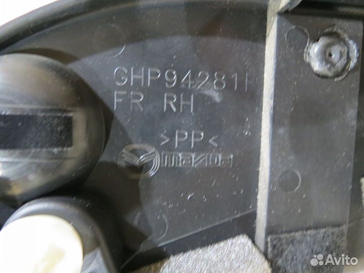 Обшивка двери передняя правая Mazda 6 GJ