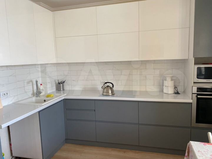 3-к. квартира, 77,8 м², 5/9 эт.