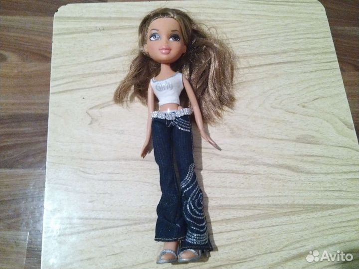 Кукла Bratz