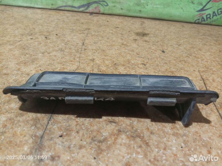 Заглушка Nissan Cefiro A32 1994 VQ20