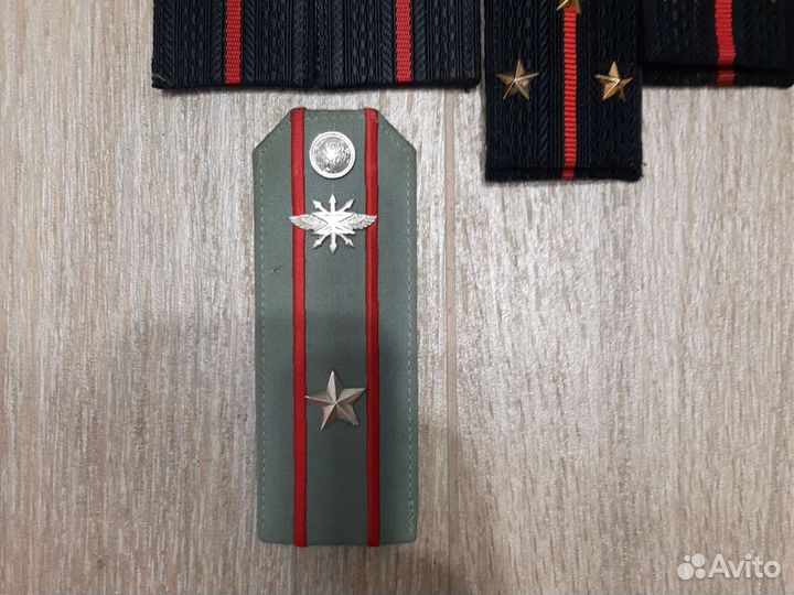 Погоны военные