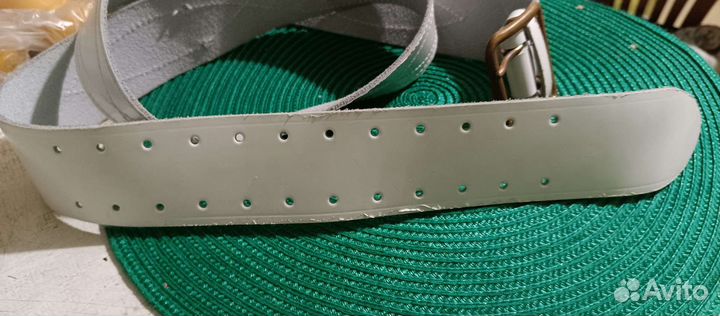 Ремень белый офицерский.натуральная кожа. 3 размер