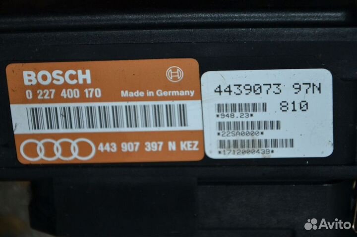 Блок управления двигателя ECU Ауди 100 1985г 2.2л