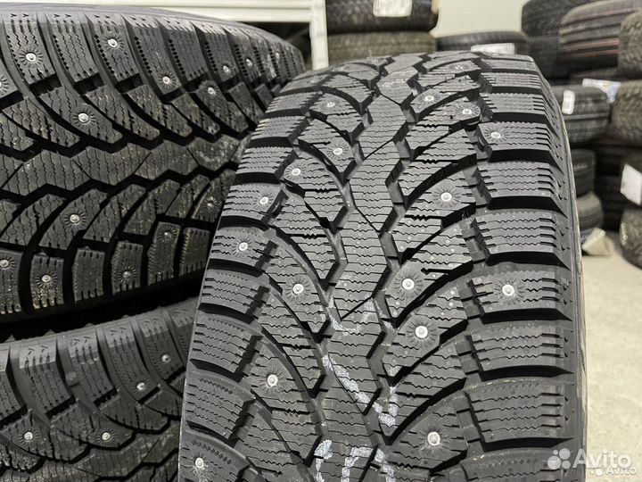Pirelli Formula Ice 225/50 R17 98T