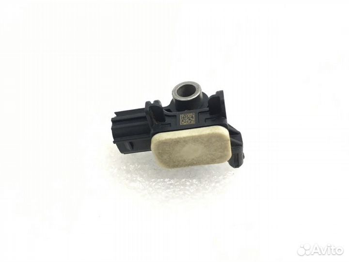 Датчик удара Mitsubishi Outlander 2020