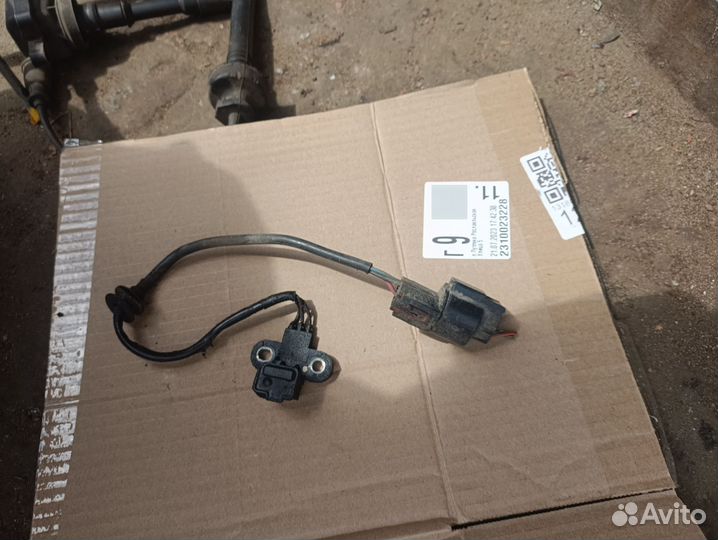 Датчик коленвала Mitsubishi Lancer 9