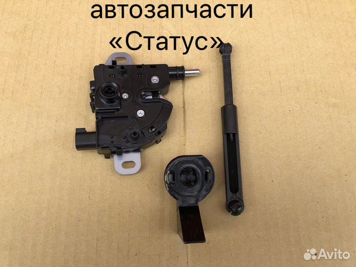 Замок капота Ford Focus 2