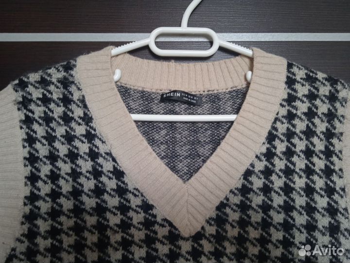 Жилетка женская