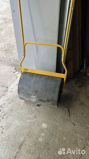 Каток газонный наливной
