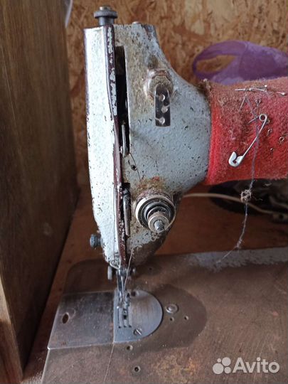 Швейная машинка