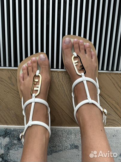 Новые боссоножки Fendi, оригинал 38