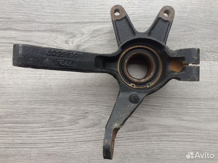 Кулак поворотный Polaris Hawkeye 300 Sportsman 400