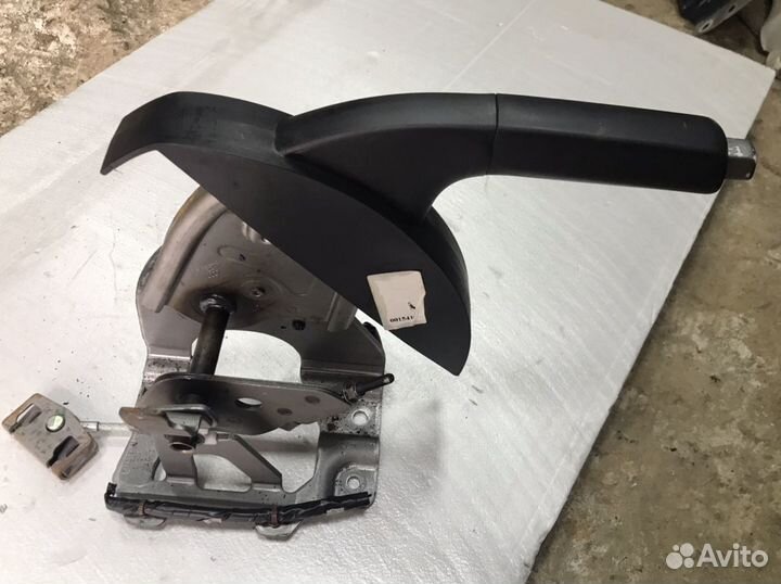 Рычаг ручника Nissan Qashqai j10 2007