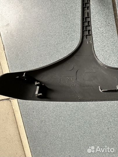 Накладка торпедо под рулевой колонкой Дастер