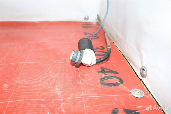 Насос омывателя задний Toyota Corolla 120 хэтчбек