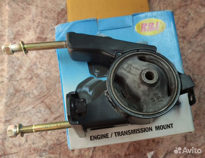 Подушка опора двигателя RBI 12371-0M030 Vitz Platz