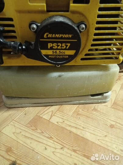 Опрыскиватель бензиновый Champion