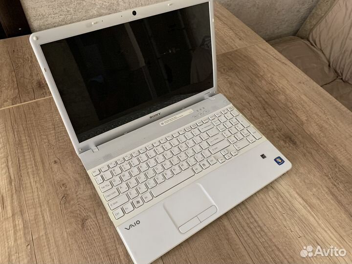 Ноутбук Sony vaio i5 2.4 GHz