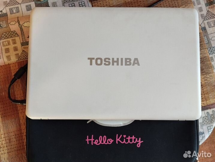 Ноутбук Toshiba Satellite C660