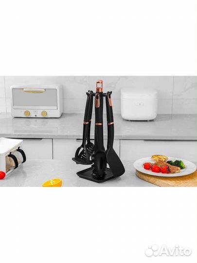 Набор кухонных принадлежностей