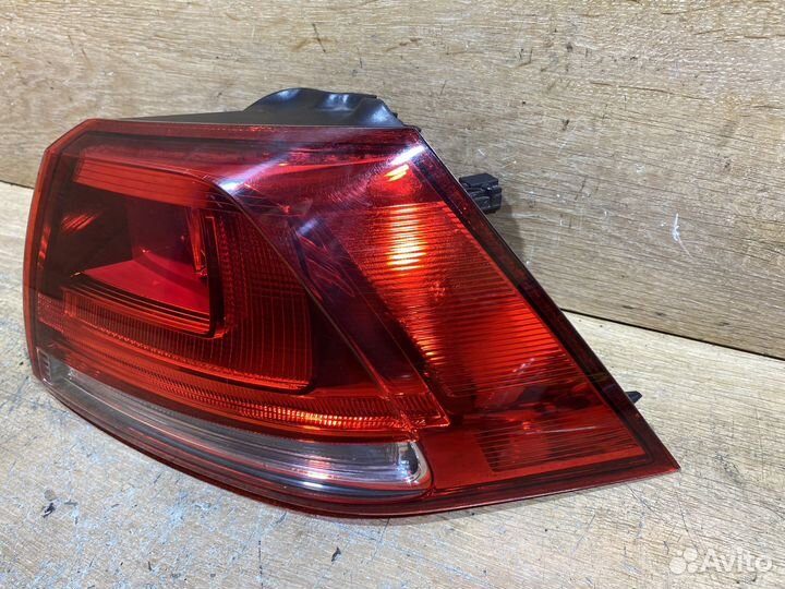 Фонарь правый Volkswagen Golf 7 Арт. 111338