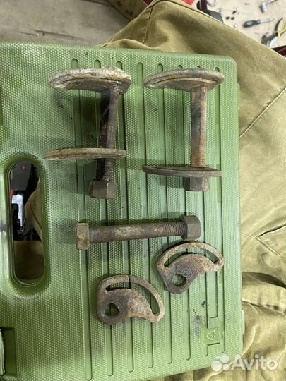 Ремкомплект суппорта Chevrolet Tahoe