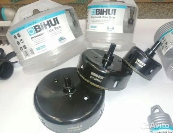 Комплектующие для укладки переноски и резки плитки