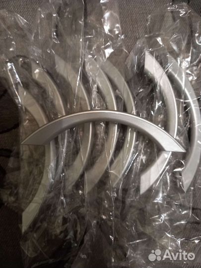 Мебельные ручки