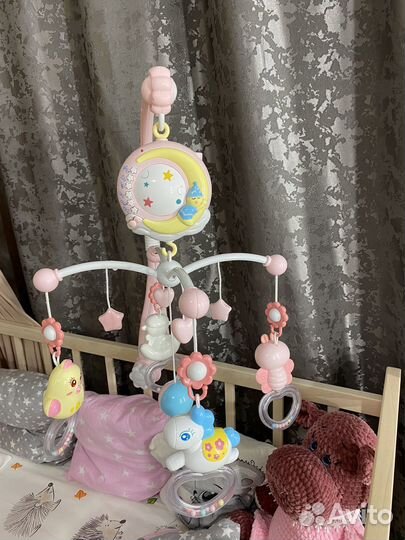 Мобиль в кроватку музыкальный