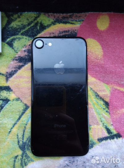 iPhone 7, 32 ГБ