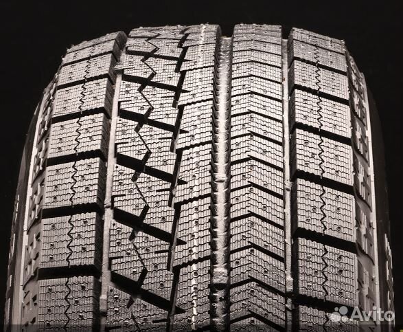 Bridgestone Blizzak VRX 225/60 R16 98
